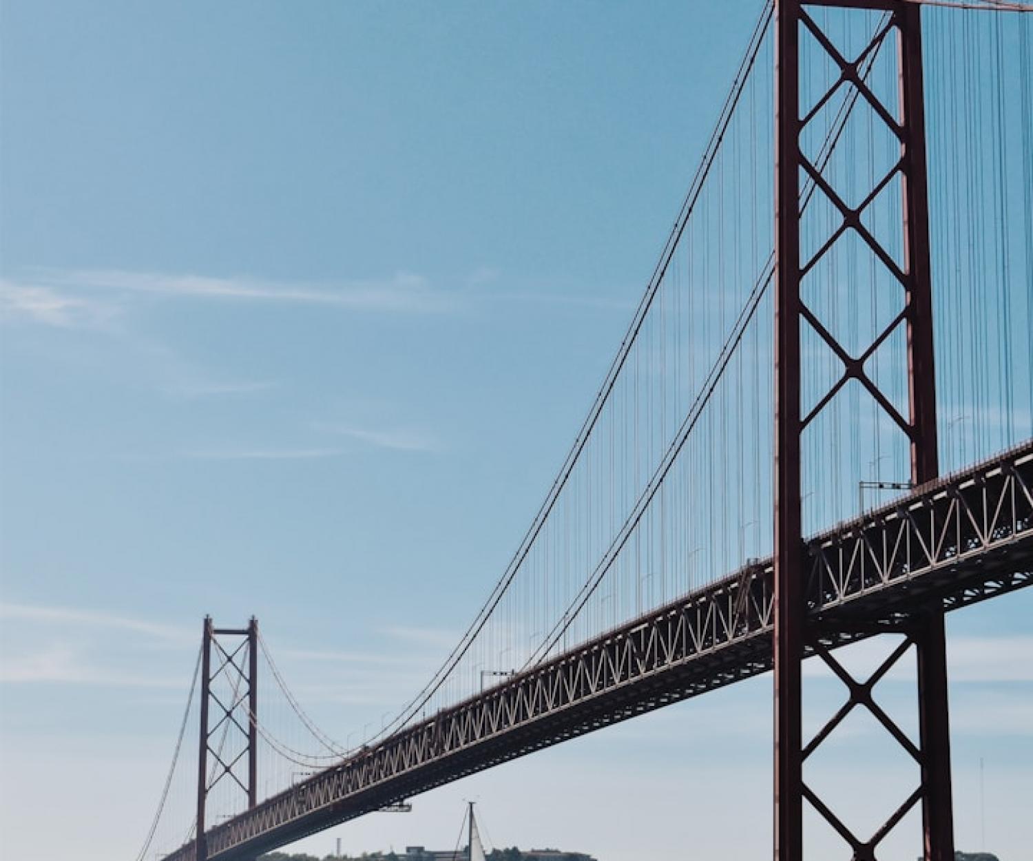 Golden Gate bridge. Healthy Buildings